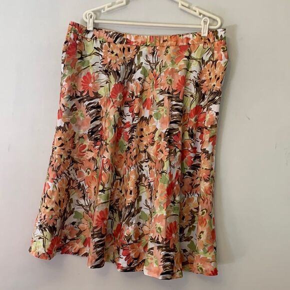 Pendleton Dresses & Skirts - Pendleton brown floral front pocket skirt Size 20W NWT